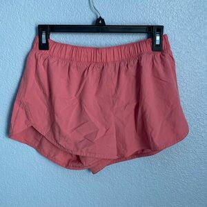 Pink Old Navy athletic shorts with a lining and draw string